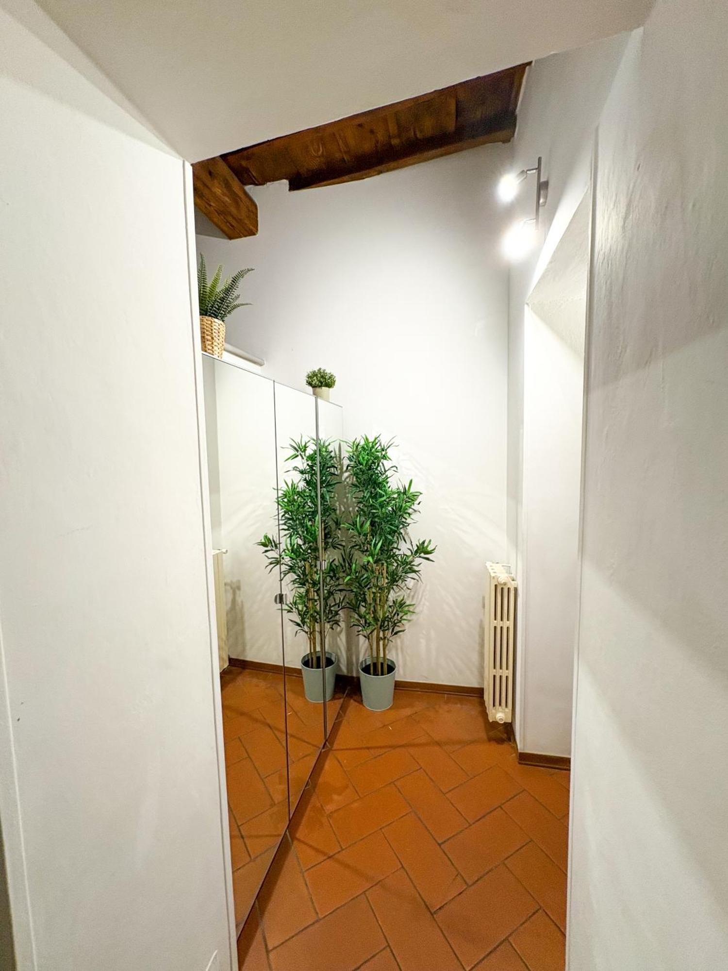 Vinegia N5 - Clemente & Settimo Apartments Флоренция Экстерьер фото